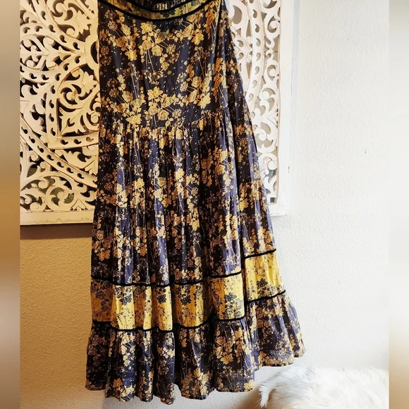 CAROLINA K TIERED ROMANTIC FLORAL MAXI SKIRT SIDE ZIPPER SIZE SMALL - Picture 13 of 17